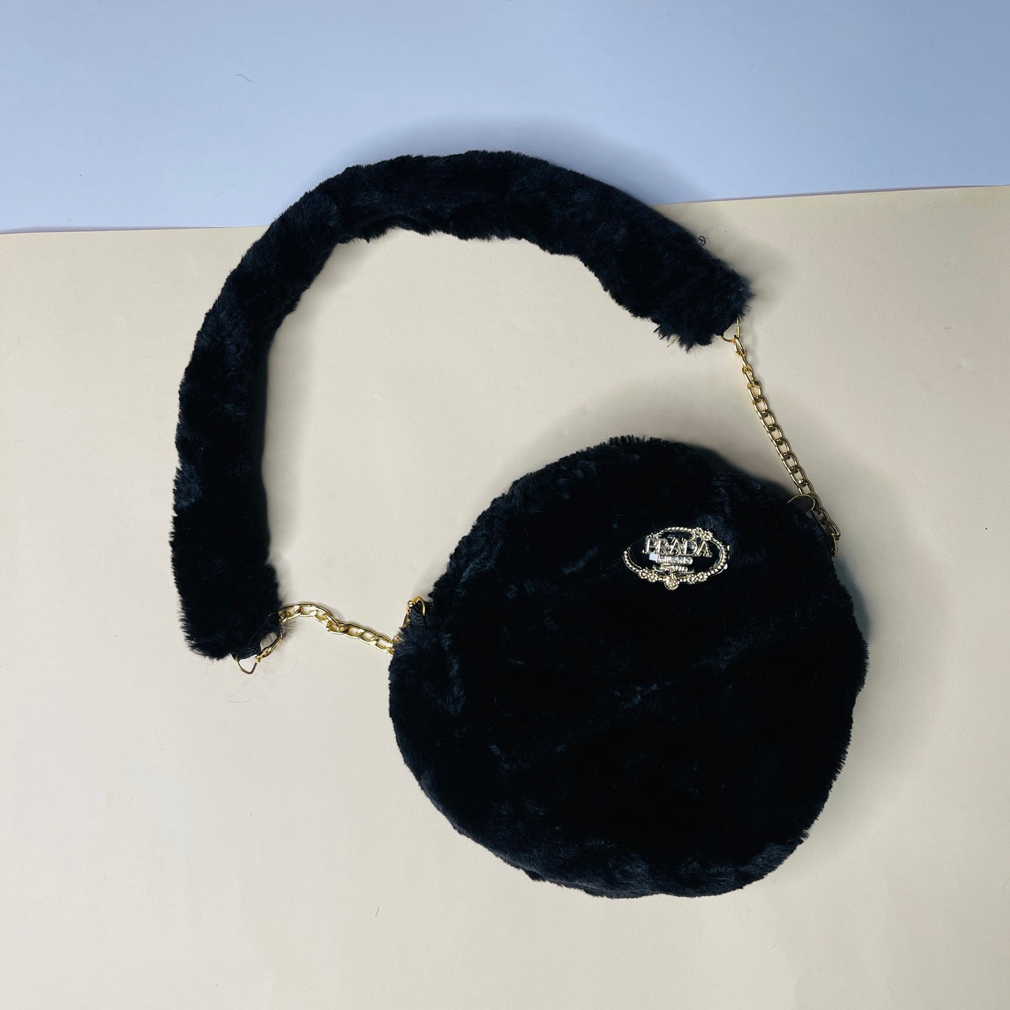 Bear Wool Side Purse Round