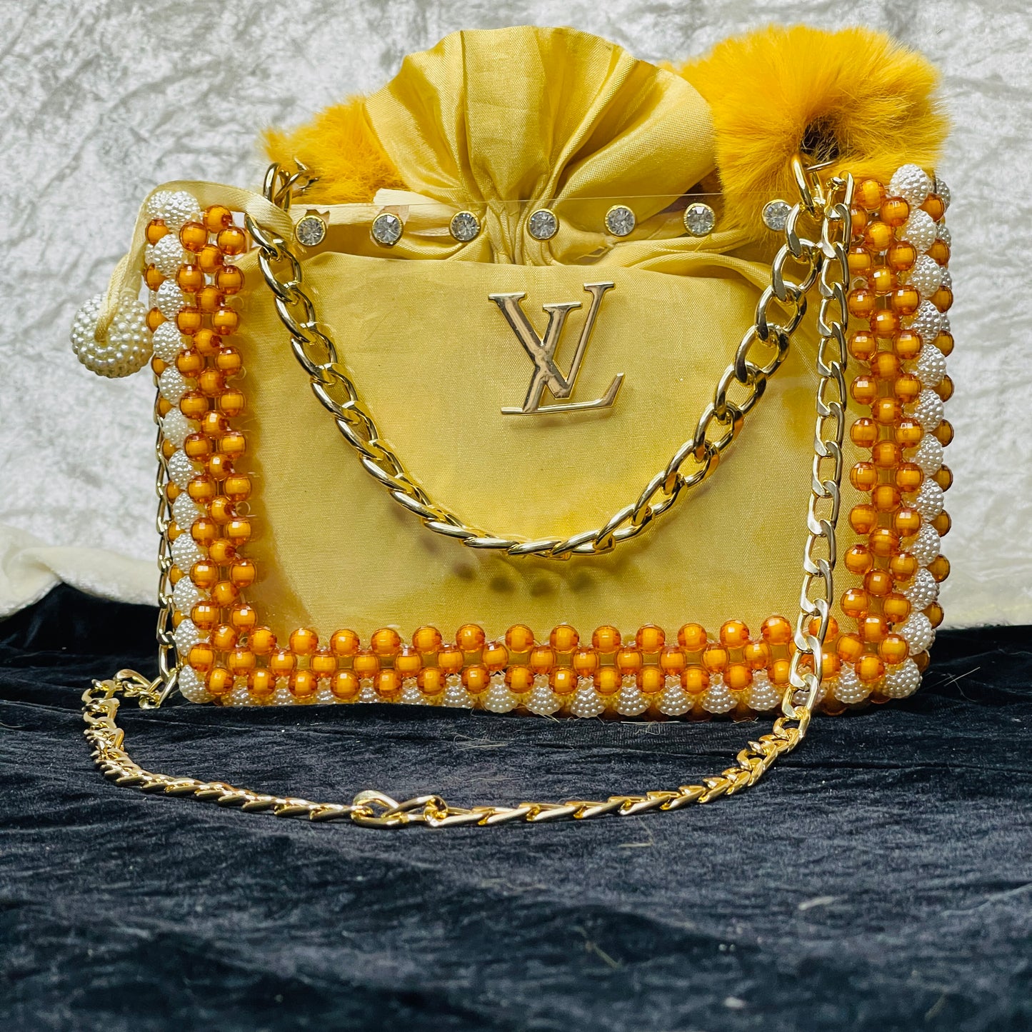 LOUIS VUITTON Flat Bag